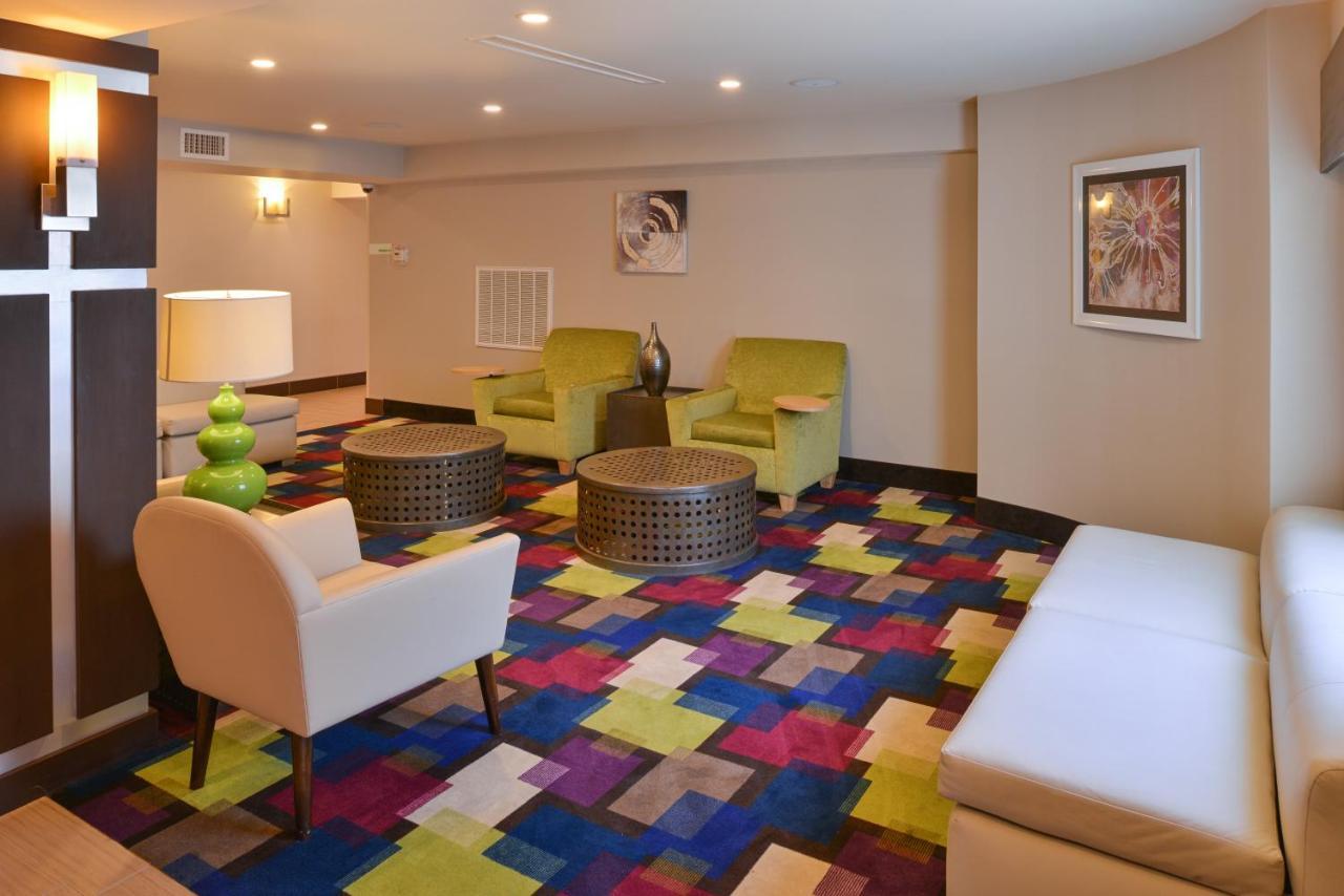 Holiday Inn Little Rock West - Chenal Pkwy, An Ihg Hotel Exteriér fotografie